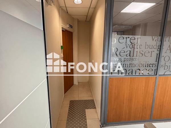 Location Local commercial 2 pièces - 98 RUE CHARDON LAGACHE Paris 75016