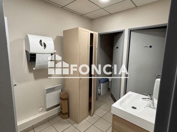 Location Local commercial 2 pièces - 98 RUE CHARDON LAGACHE Paris 75016