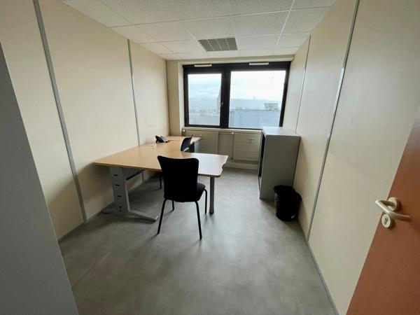 A LOUER : BUREAUX DE 136 M2 À ROUEN RIVE GAUCHE