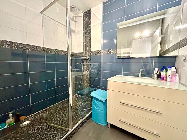 Appartement Poissy 2 pièce(s) 51 m2 189 900 € **  - Référence  9134