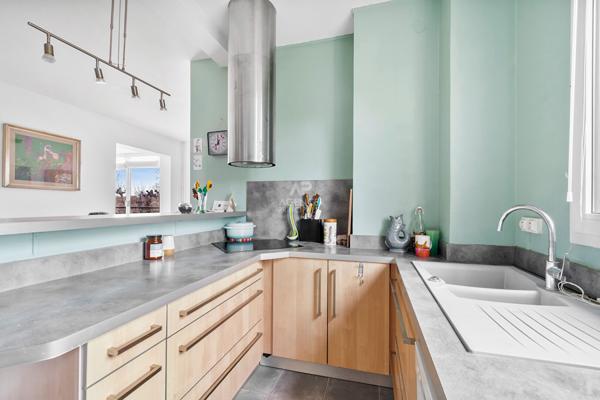 Appartement 4 pièces à vendre à Saint-Germain-en-Laye, secteur Forêt Hennemont 580 000 € **  - Référence  18326