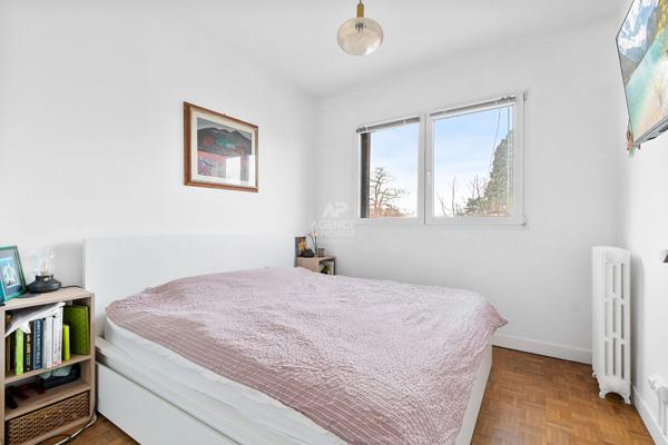 Appartement 4 pièces à vendre à Saint-Germain-en-Laye, secteur Forêt Hennemont 580 000 € **  - Référence  18326