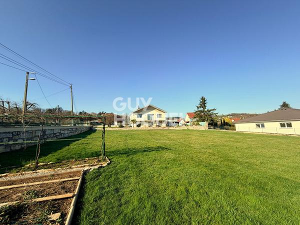Maison d'exception 253 m² + 2 logements ? Terrain constructible divisible 2451 m²