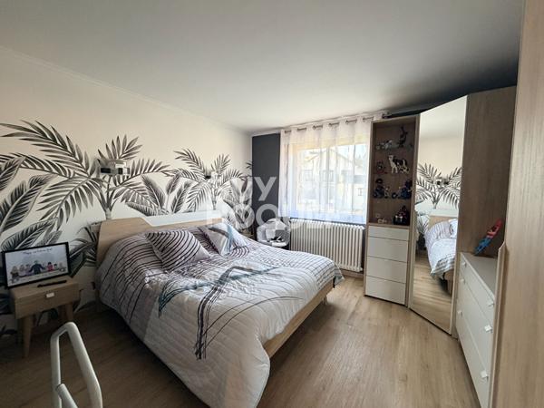 Maison d'exception 253 m² + 2 logements ? Terrain constructible divisible 2451 m²