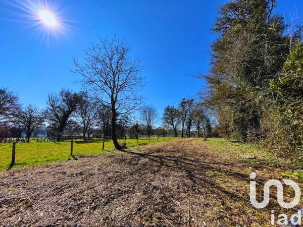 Maison 3 pièces de 60 m² à Châteauneuf-Val-de-Bargis (58350)