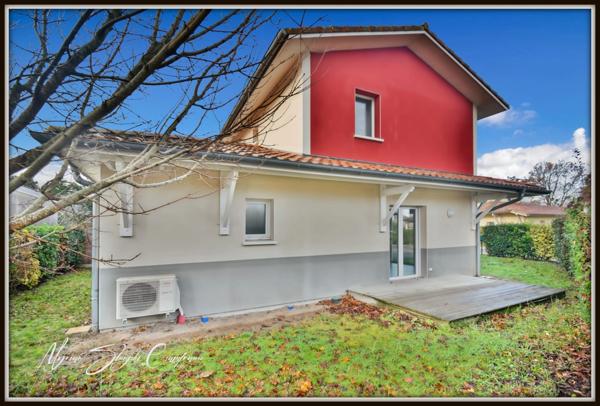 Maison à vendre 4 pièces MAISON CONTEMPORAINE DE 83 M² ENVIRON AVEC GARAGE SOUSTONS (40) CADRE PAISIBLE