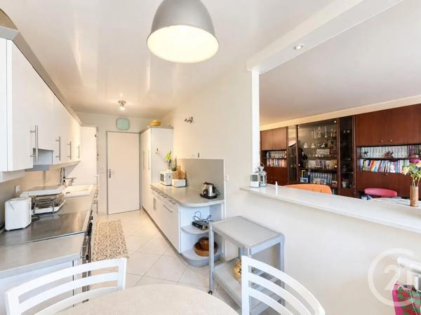 Appartement F3 à vendre  3 pièces - 75 m 2   ELANCOURT  - 78