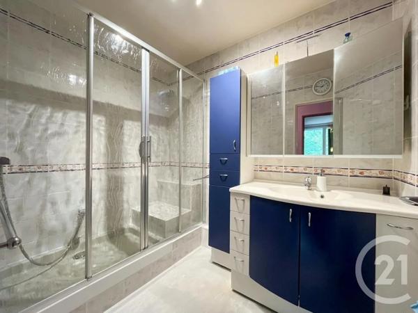 Appartement F3 à vendre  3 pièces - 75 m 2   ELANCOURT  - 78