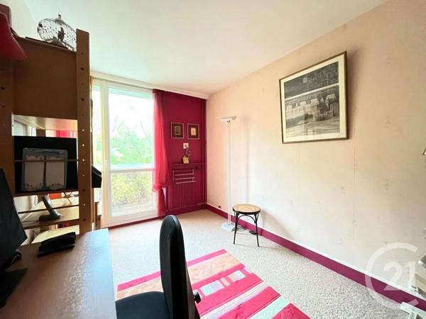 Appartement F3 à vendre  3 pièces - 75 m 2   ELANCOURT  - 78