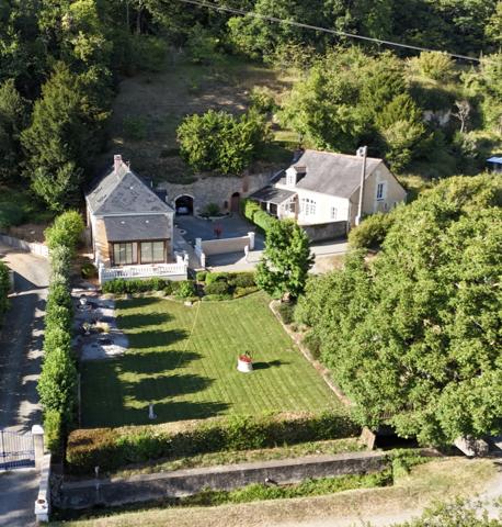 Maison
         9 pièces
        - 194 m² 395 000 € *