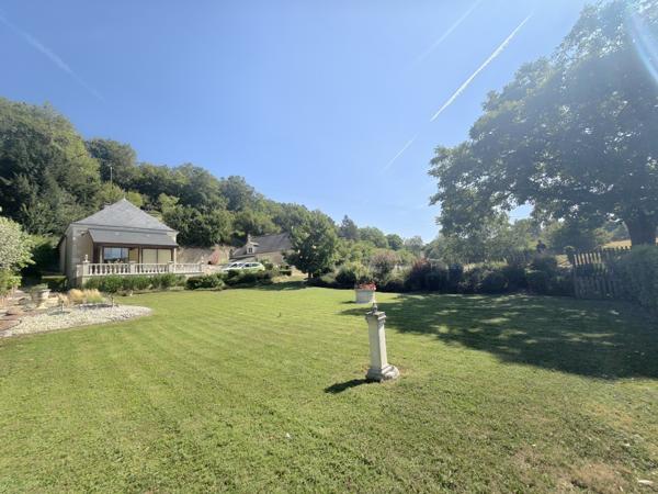 Maison
         9 pièces
        - 194 m² 395 000 € *