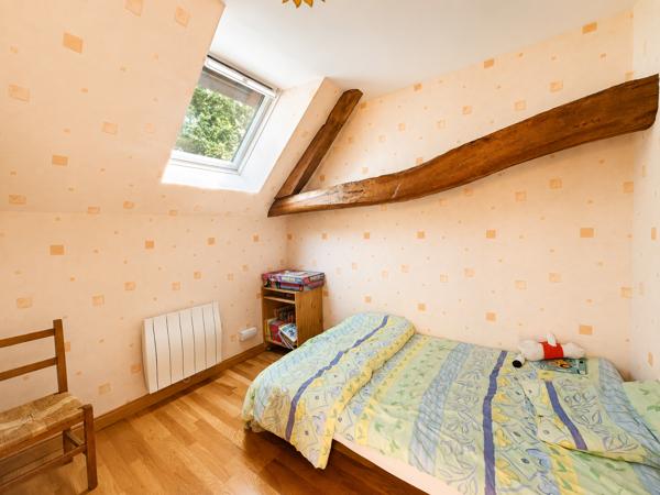 Maison
         9 pièces
        - 194 m² 395 000 € *