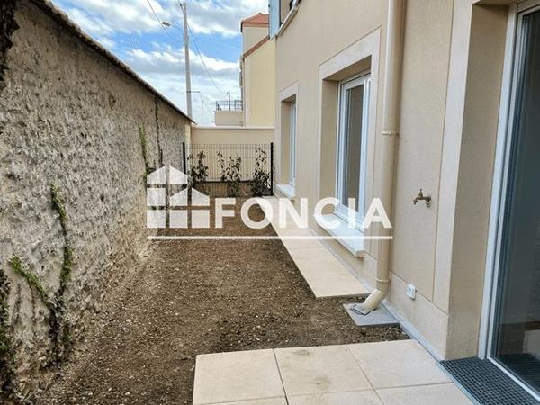 Location Appartement 3 pièces 59.6 m² - ROUTE DE THOIRY/RUE DE L'AMANDIER Neauphle Le Vieux 78640