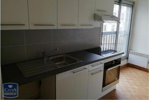 Appartement à louer 3 pièces 73.8m²