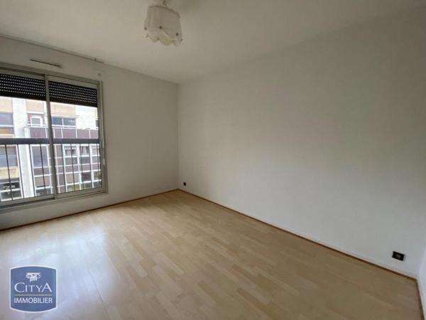 Appartement à louer 3 pièces 73.8m²