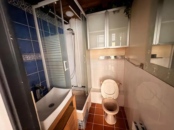 A LOUER : T1 à LILLE • rue d'Angleterre - Vieux lille • 500 € CC • Réf. G518-1