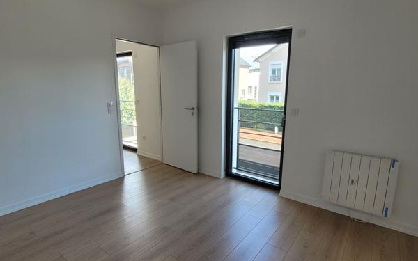 Appartement à louer    2 pièces • 43,03 m2 Issy-les-Moulineaux