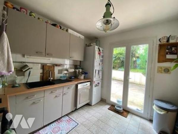 ORVAULT La Madoire maison avec vie de plain-pied, 4 chbres et bureau