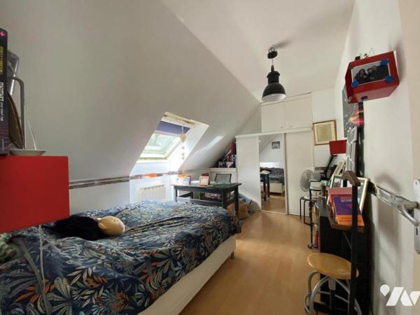 ORVAULT La Madoire maison avec vie de plain-pied, 4 chbres et bureau