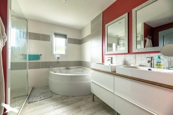 Maison à vendre 421 200 € Champcevinel 7 p 160 m² DPE B