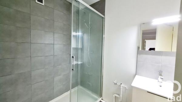 Appartement 4 pièces de 84 m² à Villars (42390)