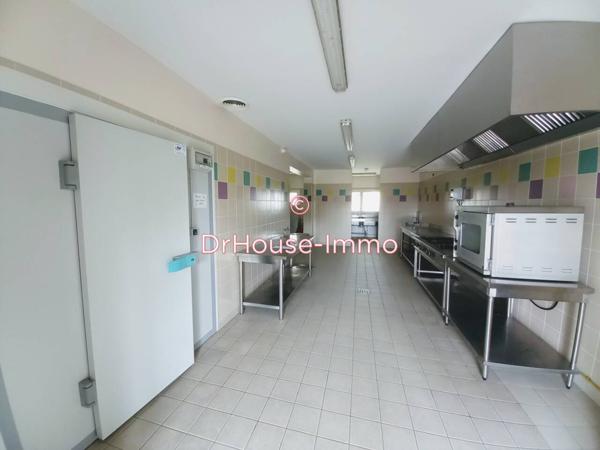 Maison à vendre 11 pièces de 550 m²