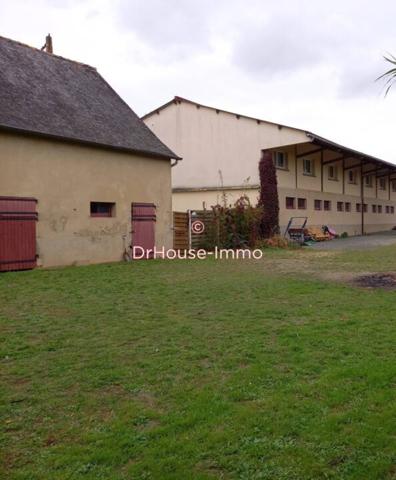 Maison à vendre 11 pièces de 550 m²