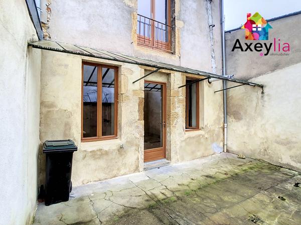 Marcigny (71110) A VENDRE - MARCIGNY CENTRE - MAISON 2 CHAMBRES AVEC COUR