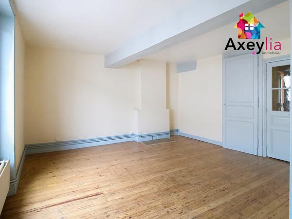 Marcigny (71110) A VENDRE - MARCIGNY CENTRE - MAISON 2 CHAMBRES AVEC COUR