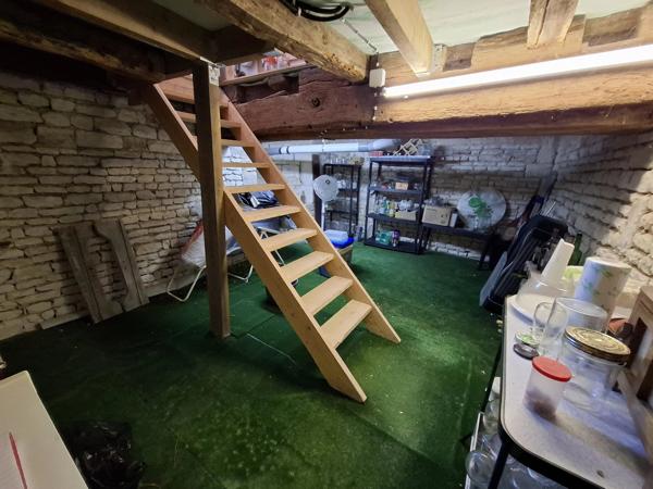 Charmante ferme rénovée dans un hameau paisible avec de magnifiques jardins
