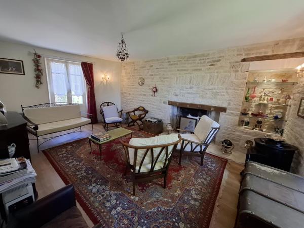 Charmante ferme rénovée dans un hameau paisible avec de magnifiques jardins
