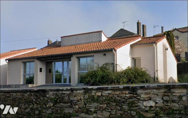 LA CHATAIGNERAIE, UN BATIMENT PROFESSIONNEL DEDIE AUX ACTIVITES DE SANTE.