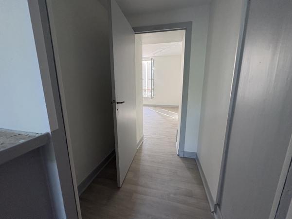 Appartement T4 avec terrasse et balcon