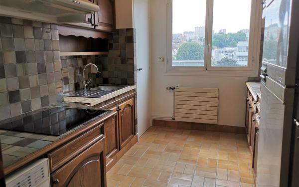 Appartement à vendre    4 pièces •  Gentilly