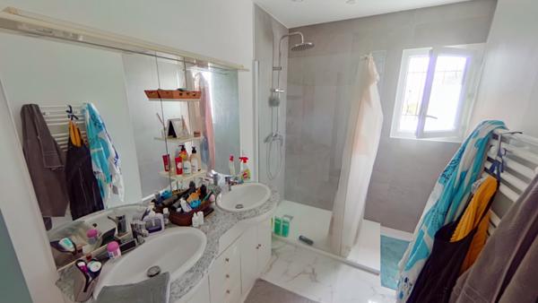 Maison Merignac 7 pièce(s) 179.98 m2