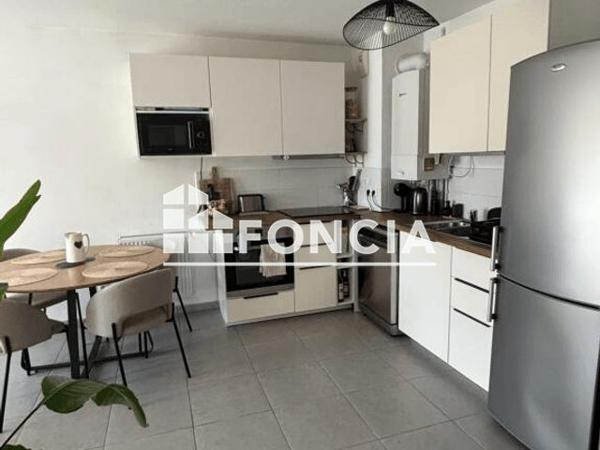 À vendre Appartement 3 pièces 62.63 m² - Salon-de-provence 13300