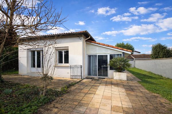 Villeneuve-sur-Lot (47300) Villeneuve sur lot, quartier calme, maison de plain-pied d'environ 100m2 en bon état