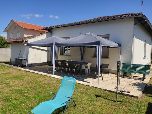 Villeneuve-sur-Lot (47300) Villeneuve sur lot, quartier calme, maison de plain-pied d'environ 100m2 en bon état