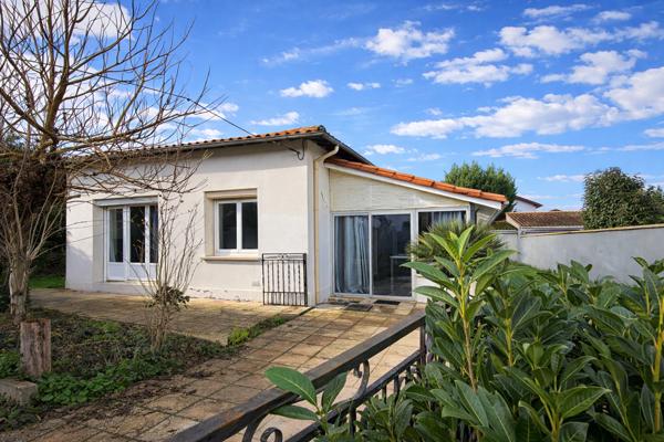 Villeneuve-sur-Lot (47300) Villeneuve sur lot, quartier calme, maison de plain-pied d'environ 100m2 en bon état