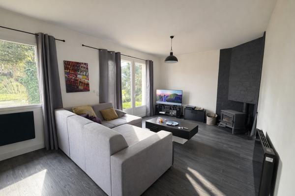 Villeneuve-sur-Lot (47300) Villeneuve sur lot, quartier calme, maison de plain-pied d'environ 100m2 en bon état