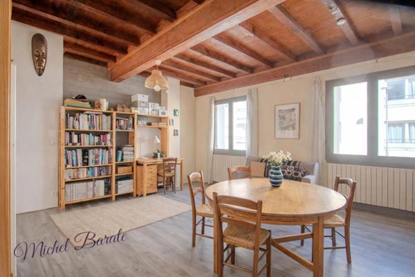 CRAPONNE CENTRE – Maison de ville 5 pièces 100 m² avec terrasse, garage, dépendance et jardin de 215m2