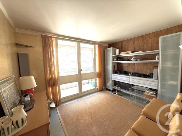 Appartement F5 à vendre  5 pièces - 97 m 2   PARIS  - 75020