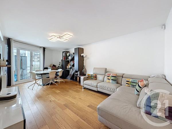 Appartement F5 à vendre  5 pièces - 97 m 2   PARIS  - 75020