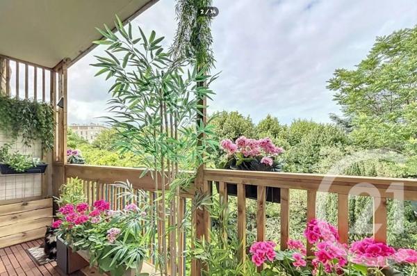 Appartement F5 à vendre  5 pièces - 97 m 2   PARIS  - 75020