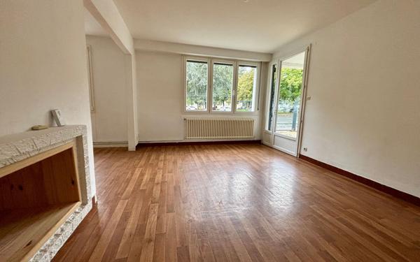 Maison à louer    3 pièces •  Poitiers