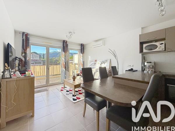 Appartement à vendre 2 pièces 45 m² Saint-Zacharie