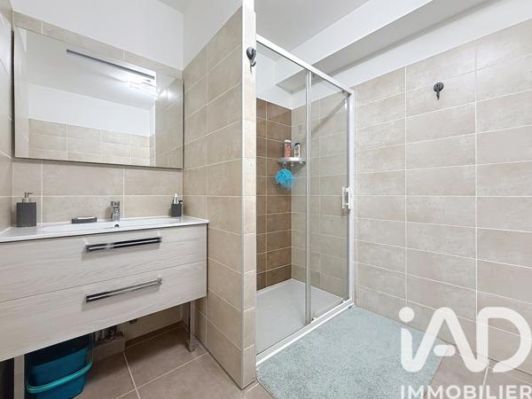 Appartement à vendre 2 pièces 45 m² Saint-Zacharie