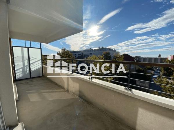 Location Appartement 2 pièces 37.84 m² - 7/9/11 MAIL J.BAPTISTE POQUELIN Herblay 95220