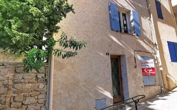 Maison à vendre    2 pièces •  La Cadière-d'Azur