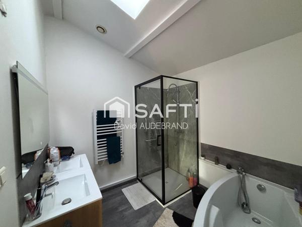 Belle maison en pierre entièrement rénovée